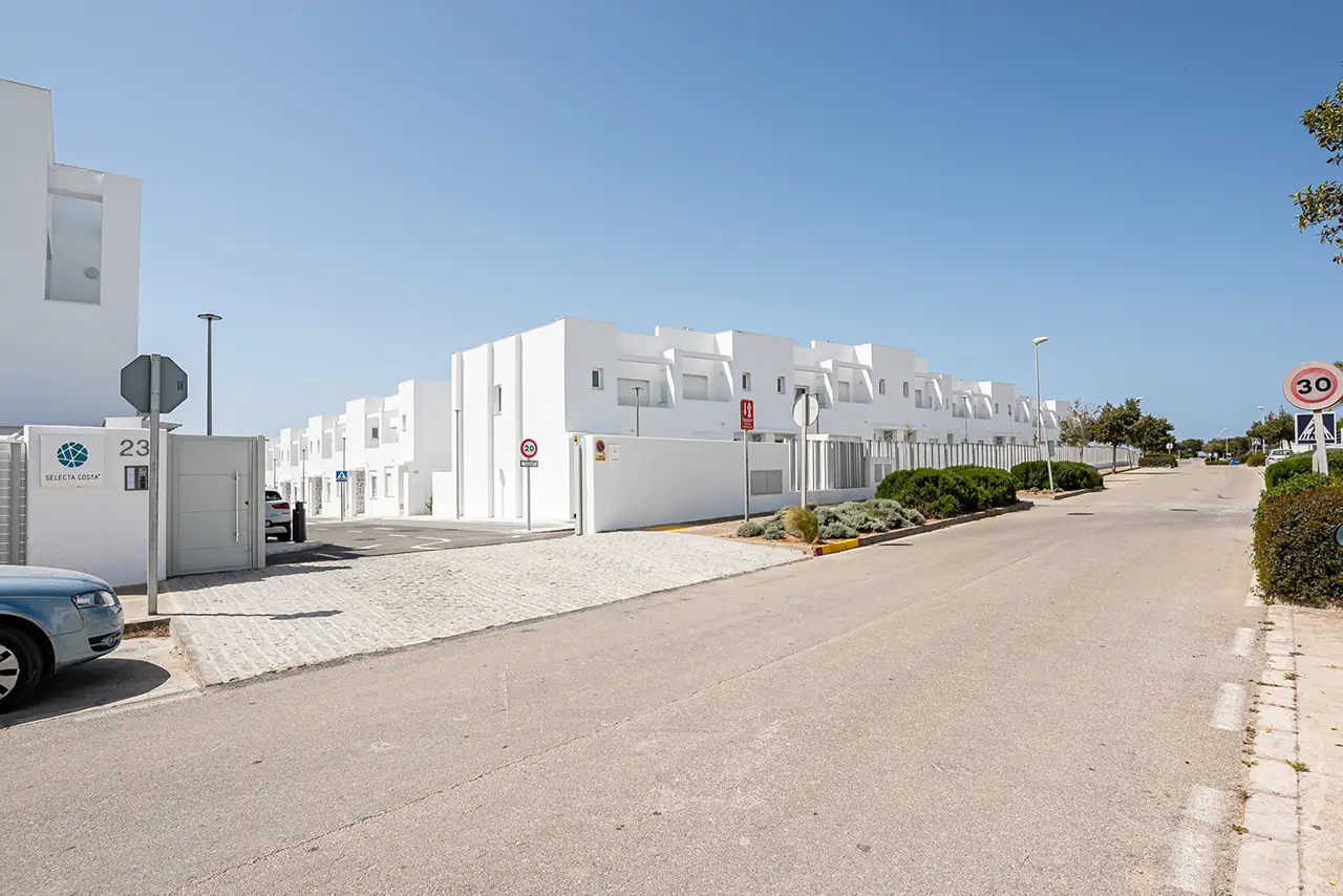 16270241061d43077995960cdd6c8cee101d8a9c1e